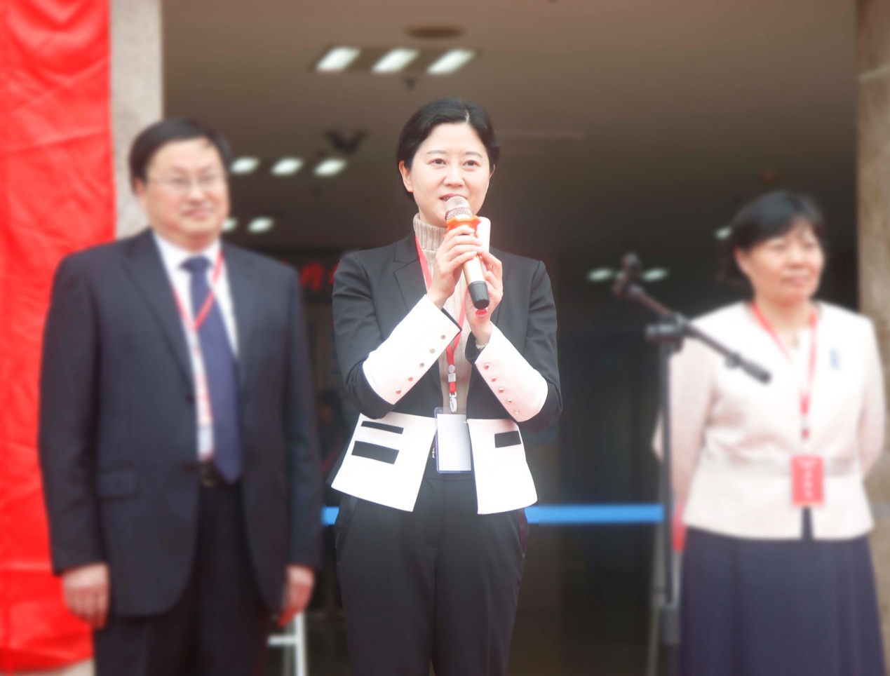 吴红艳讲话